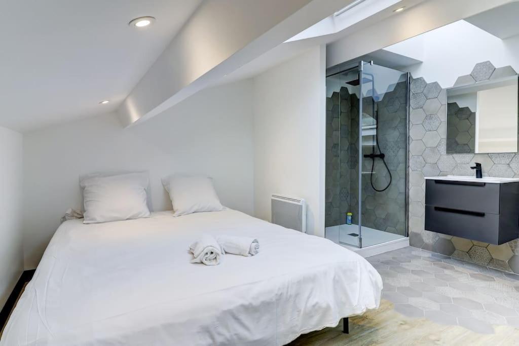 La Cambuse Topdestination-Bourg - Centre Ville - Classe 3 Etoiles Экстерьер фото