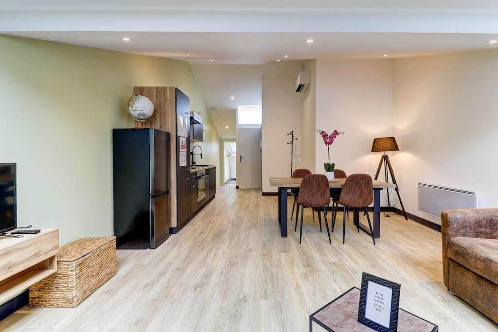 La Cambuse Topdestination-Bourg - Centre Ville - Classe 3 Etoiles Экстерьер фото