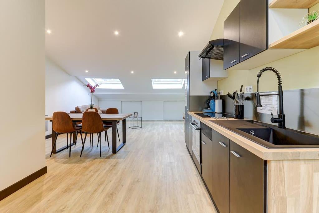 La Cambuse Topdestination-Bourg - Centre Ville - Classe 3 Etoiles Экстерьер фото